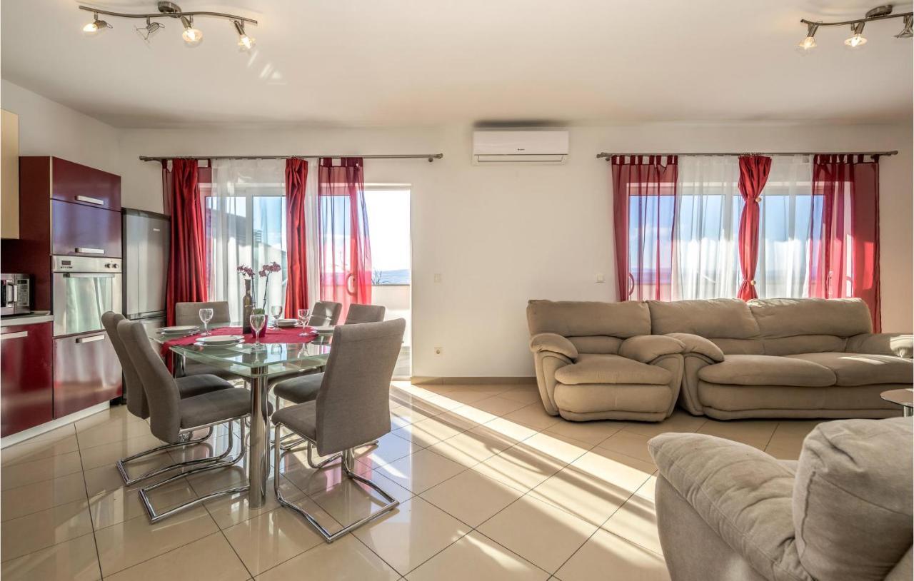 Nice Apartment In Crikvenica With House Sea View المظهر الخارجي الصورة